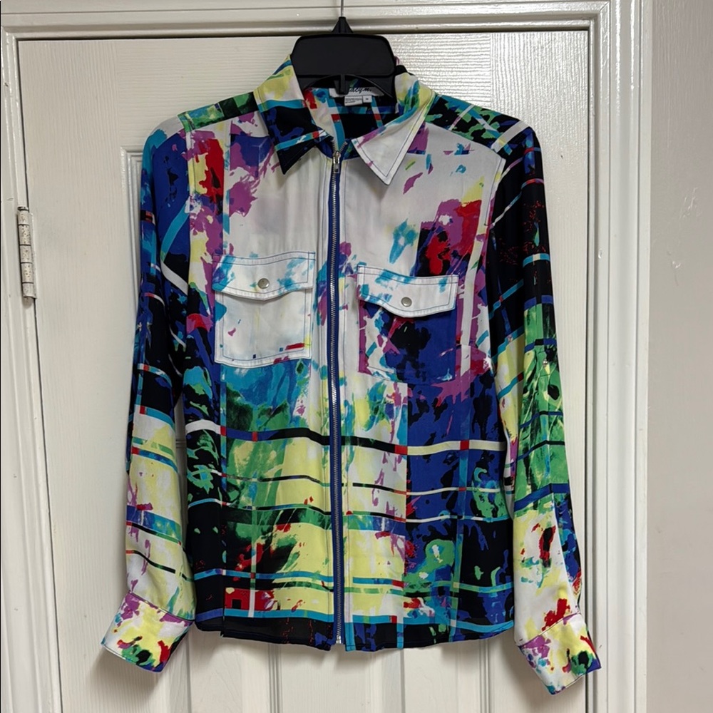 Tracy M. Colorful Abstract Button-Up Shirt